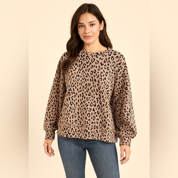 SSYS The Label Tops - SSYS The‎ Label | Tan and Black Animal Print Sweatshirt | Medium